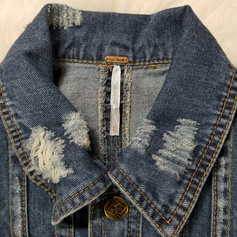 FREE PEOPLE Sleeveless Denim Vest (W2-96) ⁂ - Picture 3 of 6